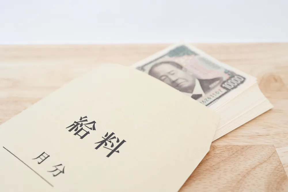 配管工の平均年収はいくら？【データで見る実態】