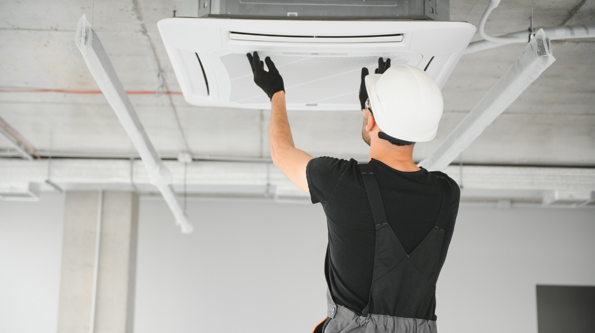 1．なぜ今、空調設備の「資格」が最強の武器になるのか？