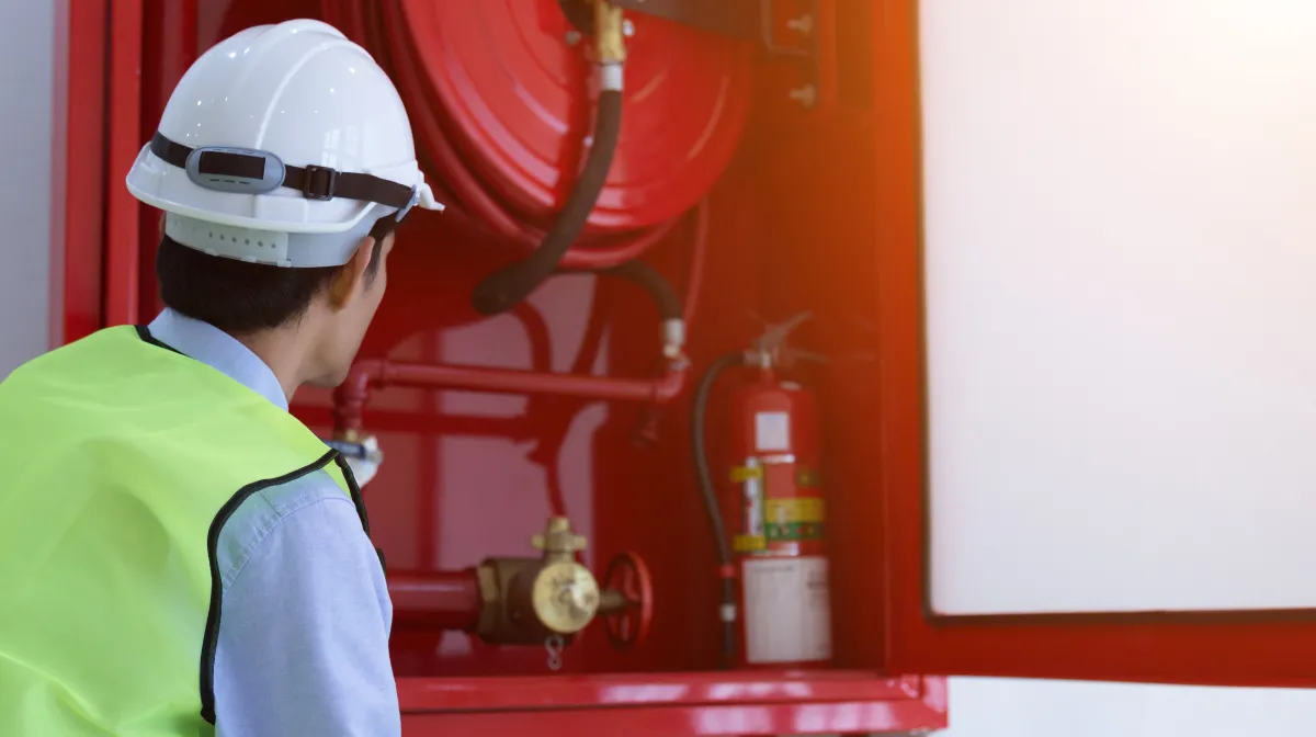 1．消防設備士とは？ 甲種と乙種・特類で何が違うのか